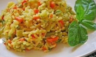 Как приготовить рис с овощами?