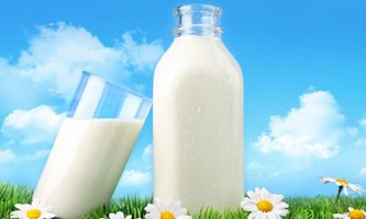 Нужно ли пить молоко при грудном вскармливании