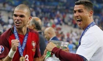 Слезы боли, слезы радости: криштиану роналду расплакался в финале евро-2016